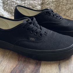 Vans Authentic sneakers Blackout Mens 7 Womens 8.5
