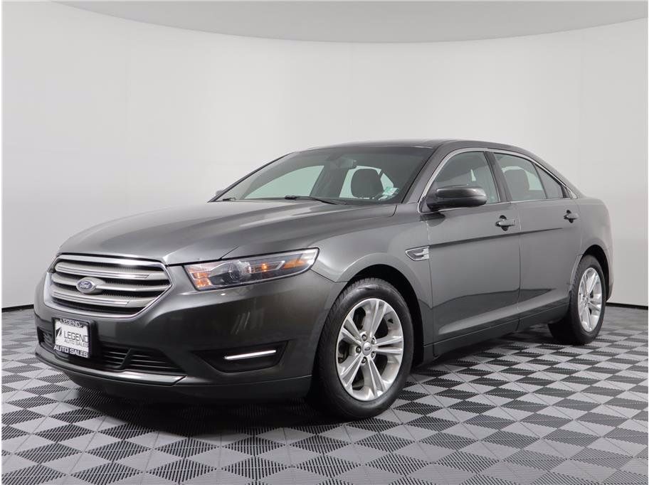 2015 Ford Taurus