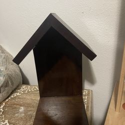 Wooden Book Holder. I Will Build It If Interested.