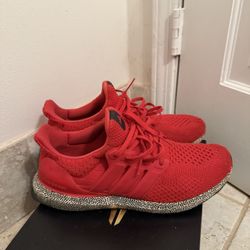 Adidas Ultra Boosts Size 9.5