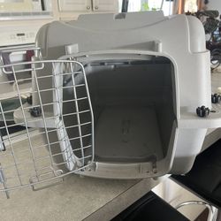 Cat Or Small Dog  Crate