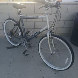 Men's 26" Aluminum Trek Navigator City Bike 