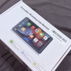 7” Portable CarPlay / Android Auto Unit With Backup Camera