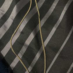10k Necklace 