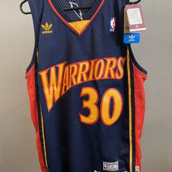 Adidas Stephen Curry Golden State Warriors Jersey Hardwood Classics for  Sale in Dublin, CA - OfferUp