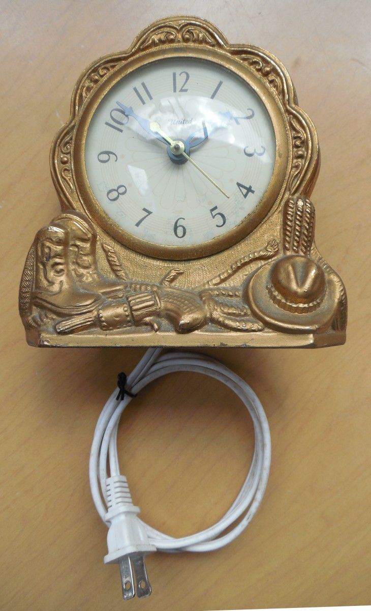 Antique Cast Iron Western Theme Analog Clock