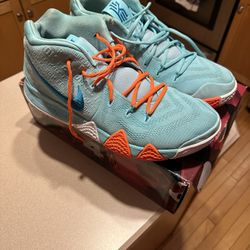 Kyrie 4