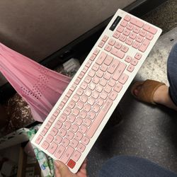 WIRELESS KEYBOARD AND MOUSE 