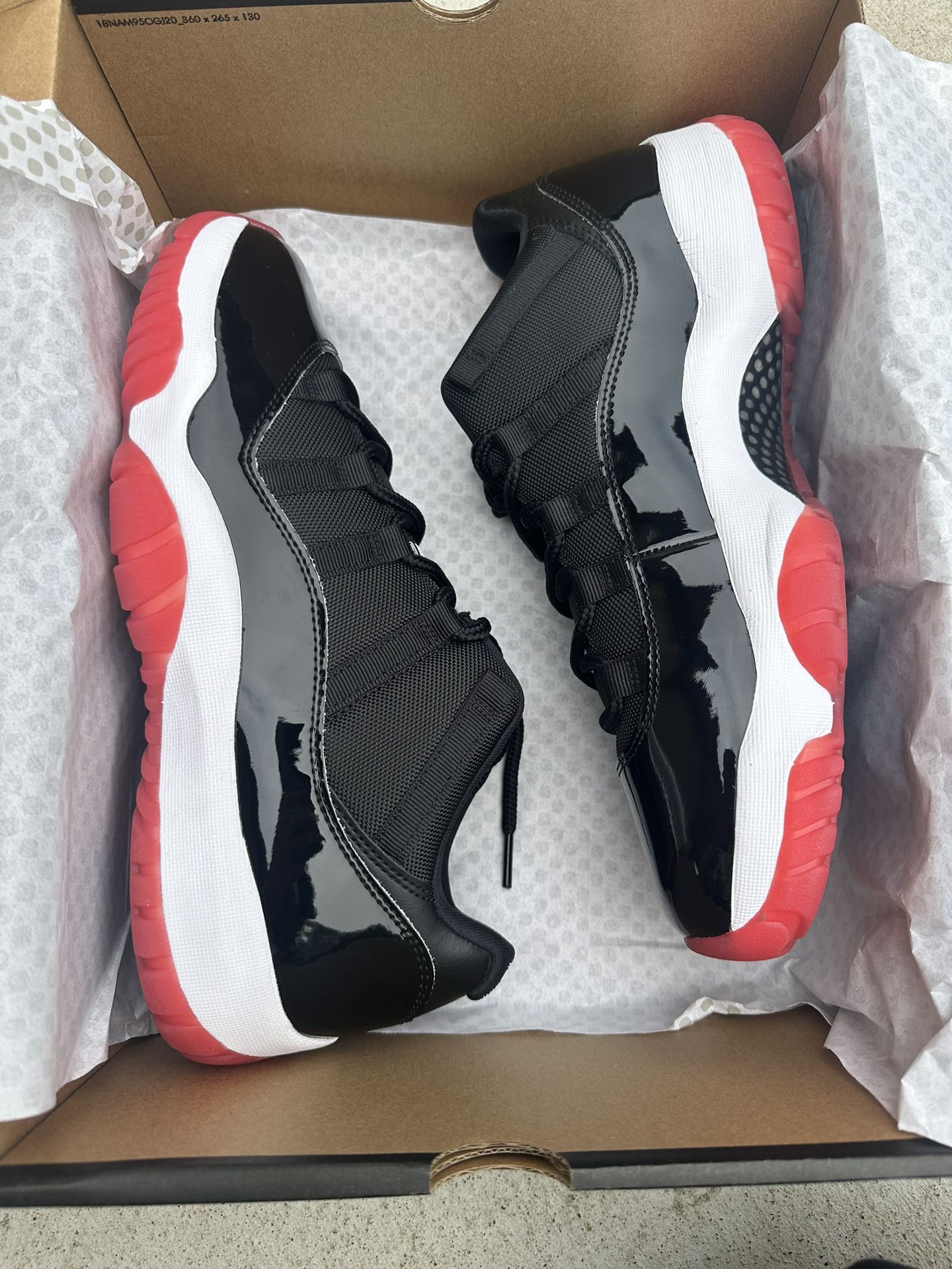 Jordan 11 Low Bred Black Red 2025 Size 12