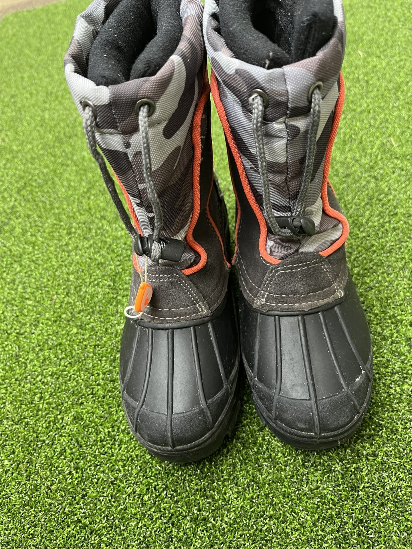 Snow Boots  Size 1 For Boy 