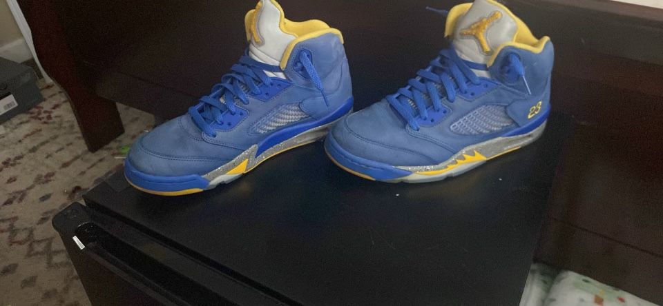 Jordan 5 Laney varsity royal