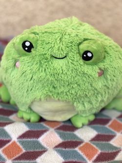 Cute Frog Plushie 