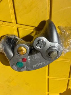 GameCube controller platinum