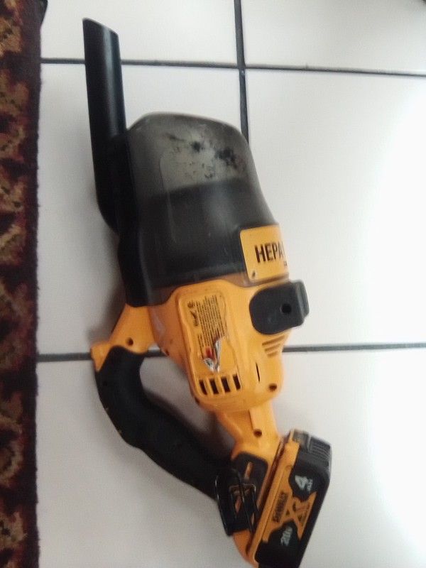20V Vacuum Cleaner