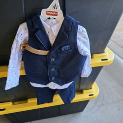 12m Boys Suit BN
