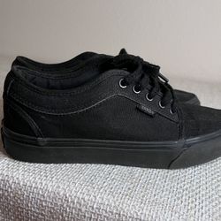 Men’s Size 8 Vans 