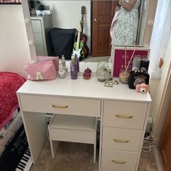 Woman’s Vanity 