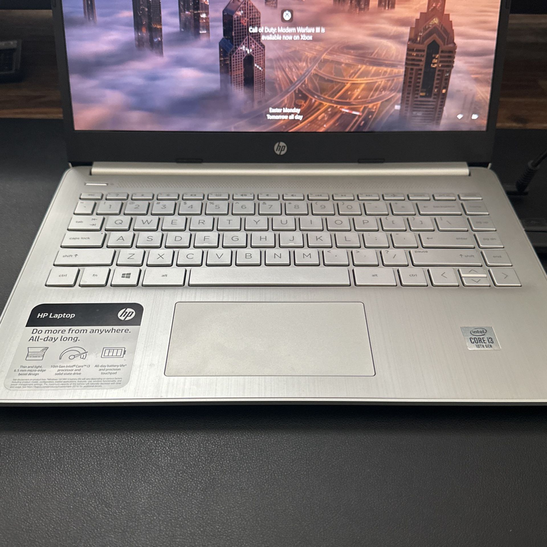 Like New HP 14 Inch Laptop - 10th Gen Intel Core I3 1005G1 - 1080P