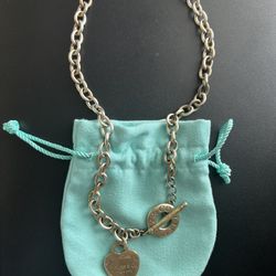 Tiffany & Co Toggle Necklace