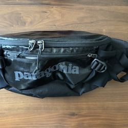 Patagonia 5L Black Hole Waist Pack