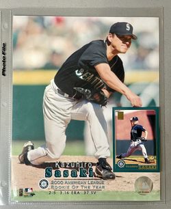 Kazuhiro Sasaki 2000 AL Rookie of The Year 8x10 Photo and Rookie Card