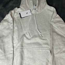 white nike hoodie