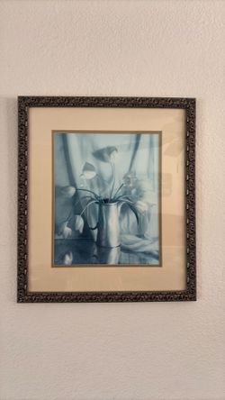 Framed Tulip Print