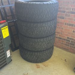 35x12.50x R22 Tires