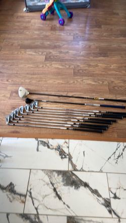 Taylor made golf clubs left hander