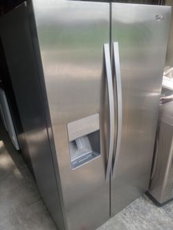 Whirlpool Refrigerator For Low Price Working Well 