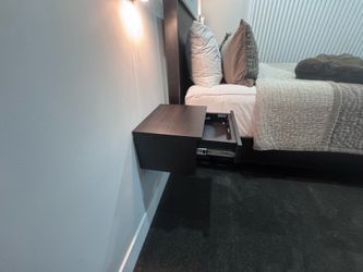 Floating shelves