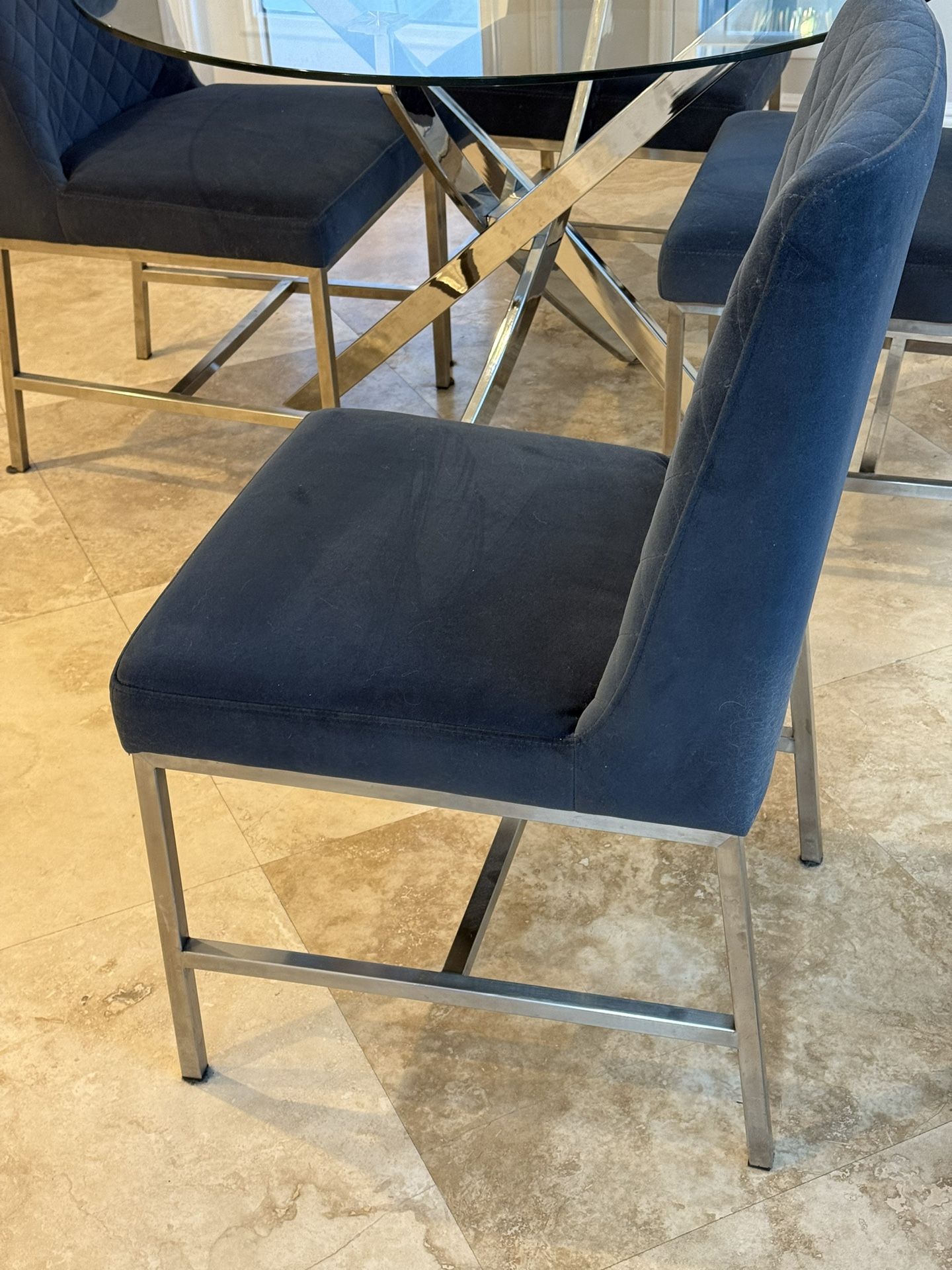 Glass Dining Table with 4 Chairs – (Great Condition)