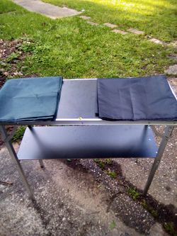 Portable bar with bag