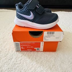 Nike Star Runner Toddler Shoes, Size 4