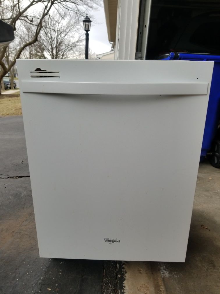 Free Whirlpool top control Dishwasher