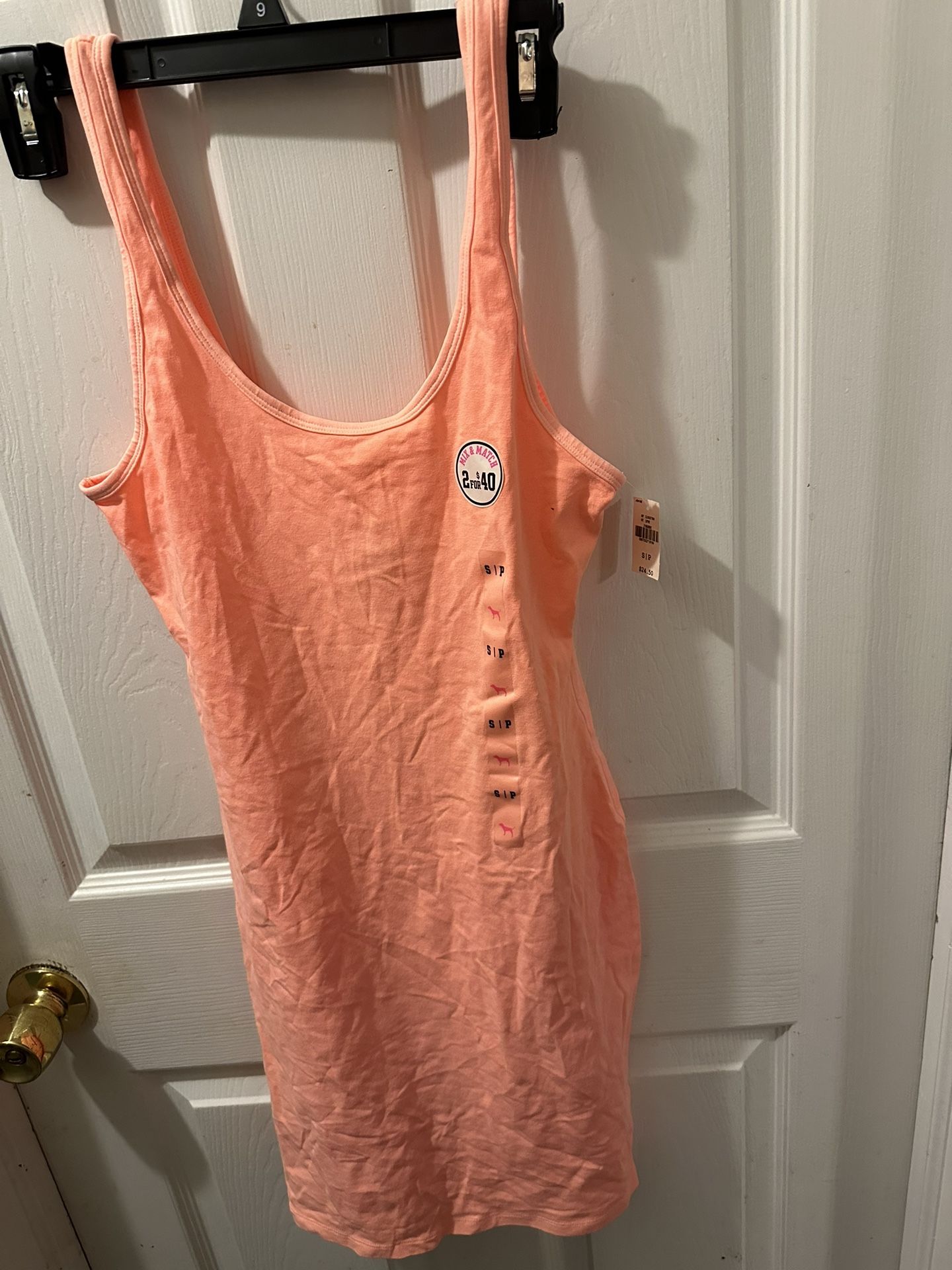 New W/Tags Victoria Secrets Pink Retail $24.50 Size S Petite Salmon Athletic Dress Pretty