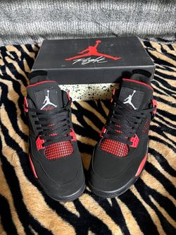Red Thunder Jordan 4 Size 9.5