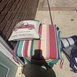 Chairs and seat cushions