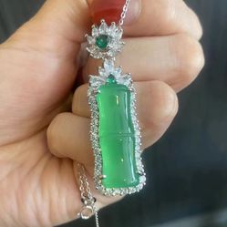 Green Jade Necklace 