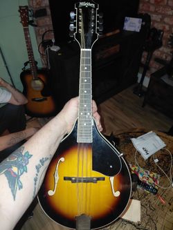 Washburn Americana M1S A-Style Mandolin - Sunburst with Gig Bag