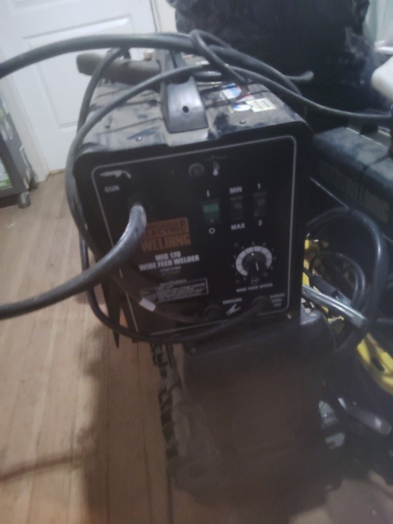 220 Volt Chicago Electric Tig Welder. Asking $100