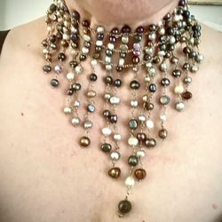 Chandelier Pearl Necklace 