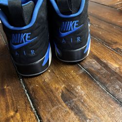 women’s Nike Air Jordan tennis Shoes, Size 9 1/2