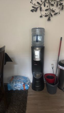 Water dispenser