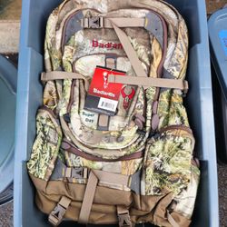 Badlands  Super Day Pack