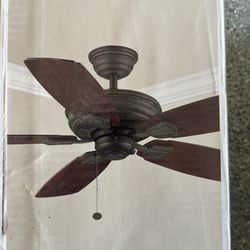 Hampton bay 52” Ceiling Fan