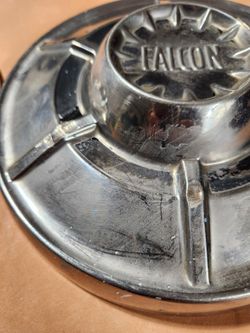 Ford Falcon Hubcap  (2)