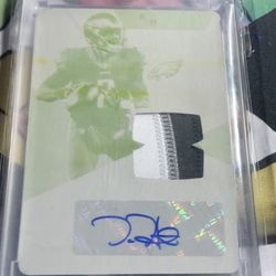 Jalen Hurts 1/1 Autograph Printing Plate Football Card