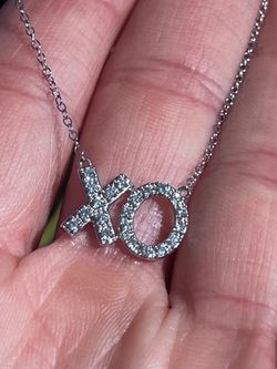 14k White Gold Dainty Cable Chain Diamond XO Pendant 15" Necklace 1.65g-Pick Up Only Highland Park