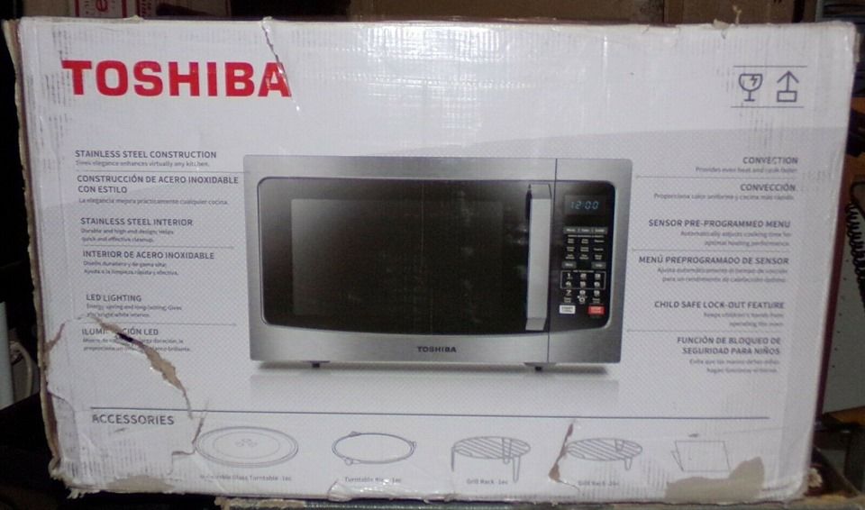 Toshiba Counter Top Microwave 0.9 Cu. Ft. Stainless Steel Construction